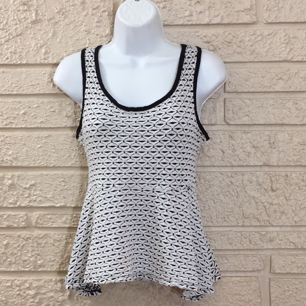 🌹You Are Not Alone Cut Out Back Peplum Top